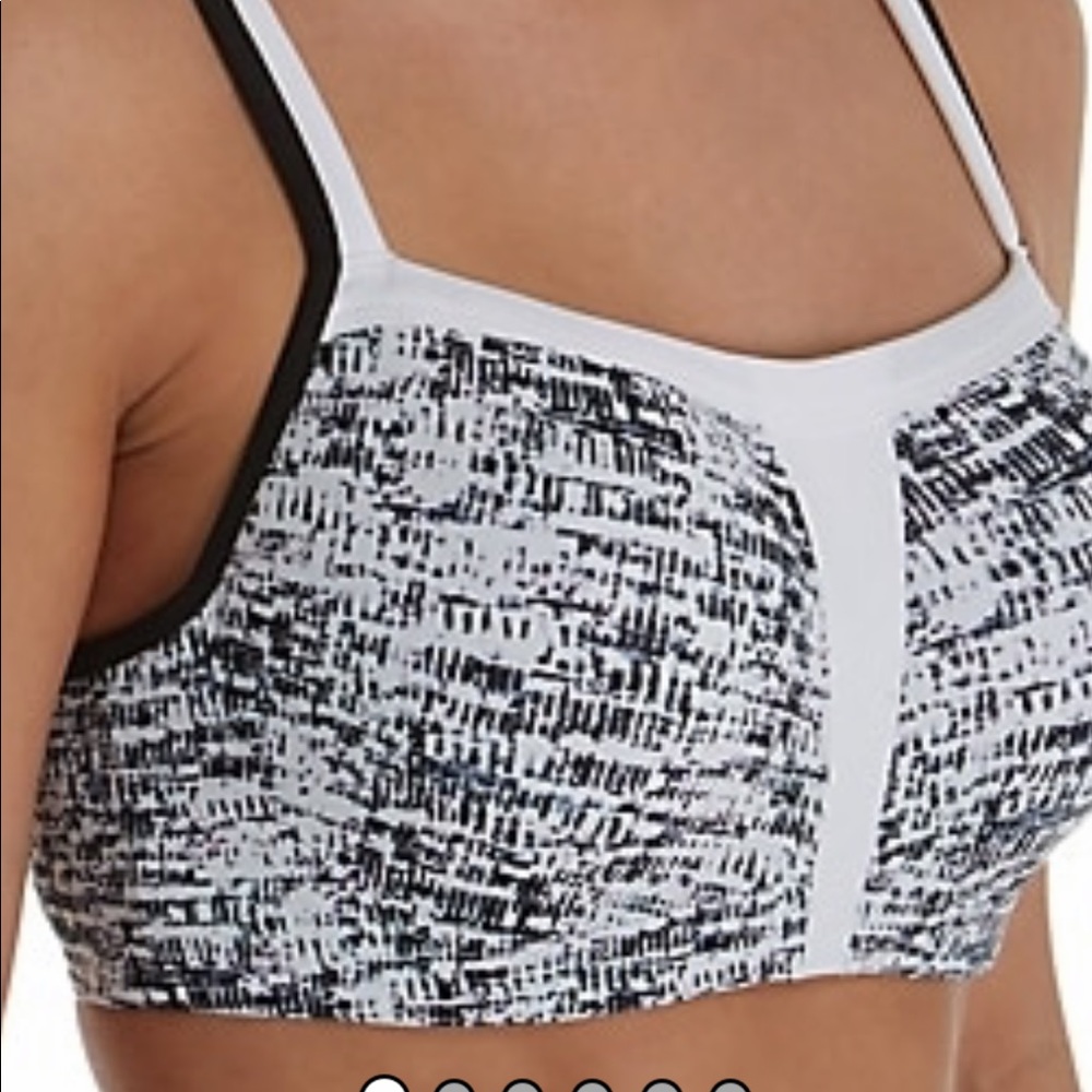 Le Mystere High-Impact Underwire Sports Bra 34DD/E